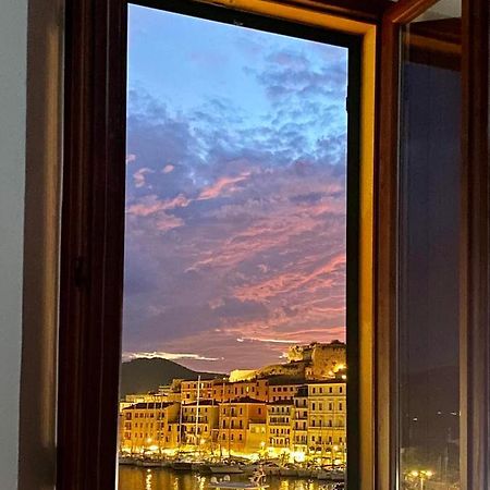 Hotel Le Stanze sul Mare Portoferraio Exterior foto