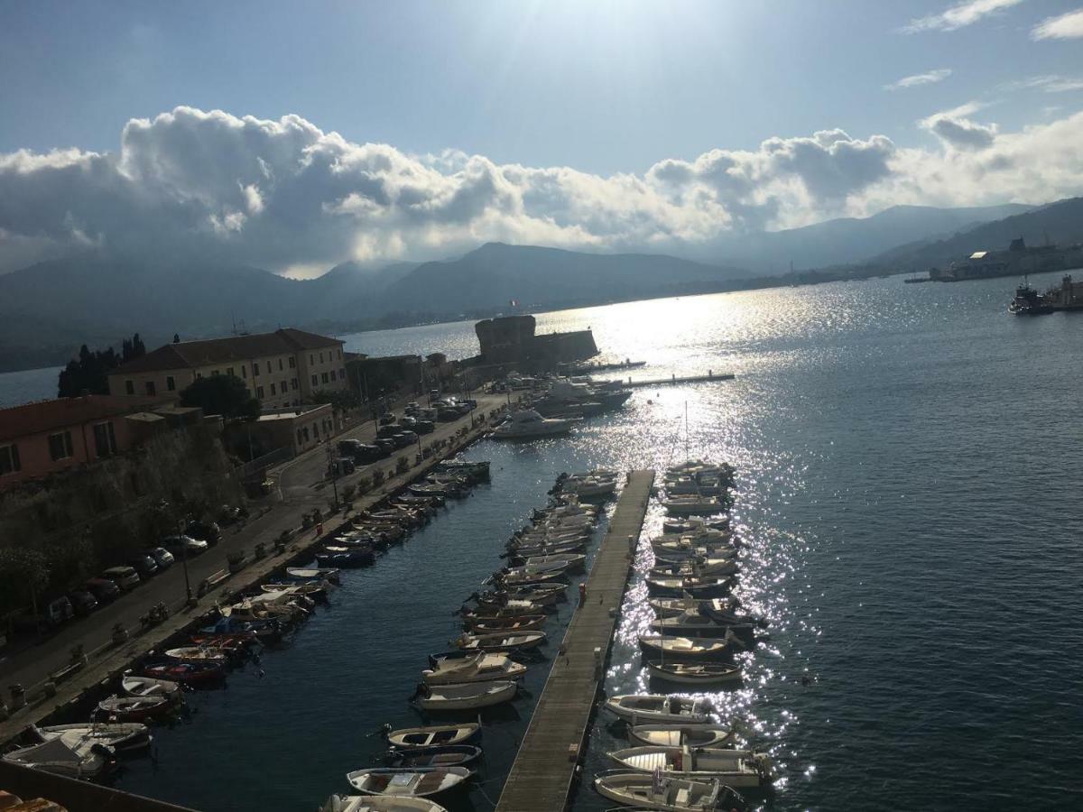 Hotel Le Stanze sul Mare Portoferraio Exterior foto